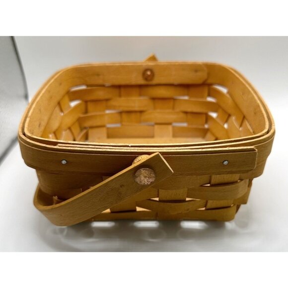 2000 6 Inches Square Longaberger Basket With Handle 3 Inches Tall - Picture 2 of 6
